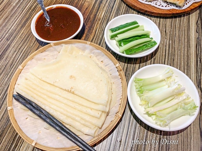 【台中南屯美食】鴨片館-一鴨八吃超夯超大烤鴨桌邊片鴨秀,平價合菜cp值超高近Costco - 第20張圖 2-2