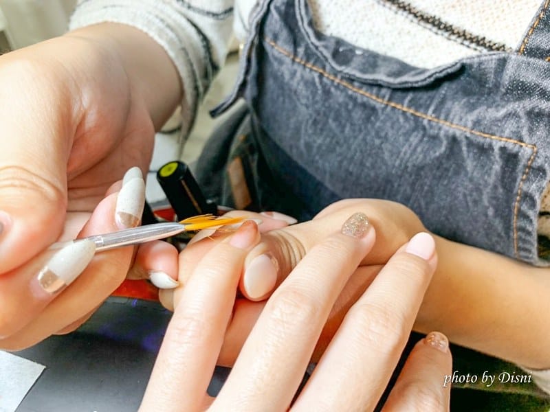 【台中美甲】NAIL4U 指有為你美感超強 技巧超好 最滿意的指甲美甲/美睫/熱蠟除毛/藻針/杏仁酸/液態皮秒/手足保養 - 第17張圖 1-5 S__201293843
