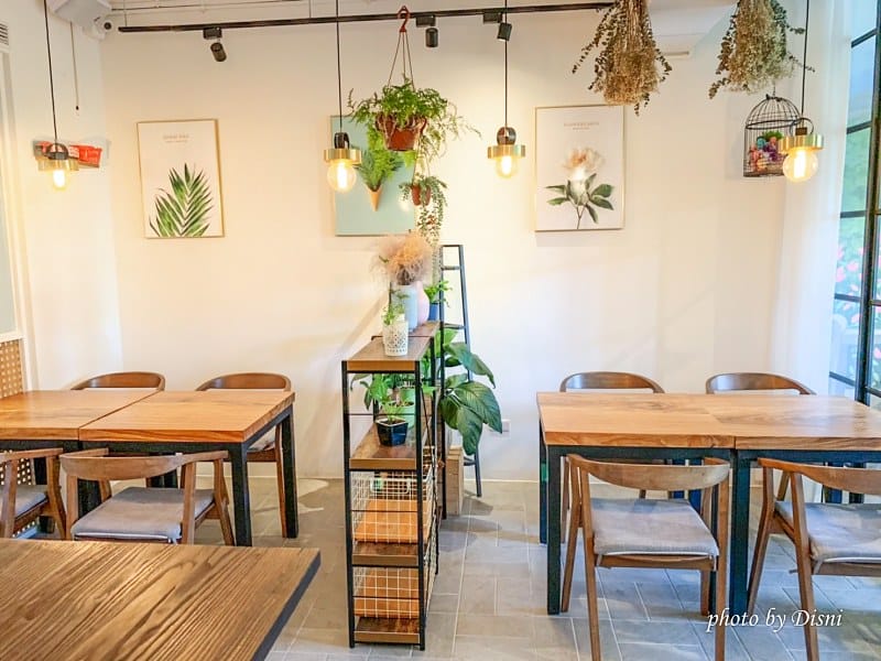 【台中西區美食】飪荇咖啡Renxing CAFE大份量平價美味早午餐,高質感裝潢擺飾奢華咖啡廳IG打卡/菜單 - 第6張圖 1-2 S__205357139
