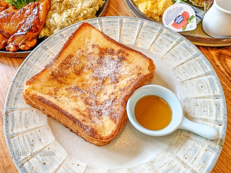 【台中西區美食】飪荇咖啡Renxing CAFE大份量平價美味早午餐,高質感裝潢擺飾奢華咖啡廳IG打卡/菜單 - 第18張圖 1-9