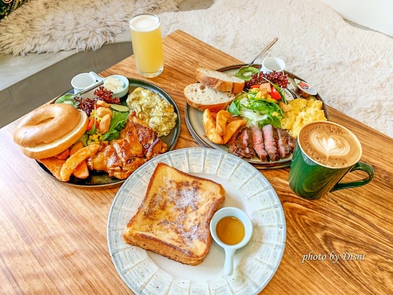 【台中西區美食】飪荇咖啡Renxing CAFE大份量平價美味早午餐,高質感裝潢擺飾奢華咖啡廳IG打卡/菜單 - 第19張圖 2-1