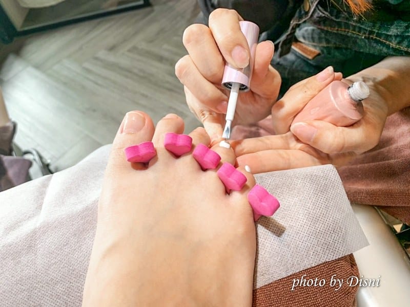 【台中美甲】NAIL4U 指有為你夏天必備 足部要美美 還要認真保養美甲/美睫/熱蠟除毛/藻針/杏仁酸/液態皮秒/手足保養/美甲教學 - 第12張圖 1-6 S__209305614