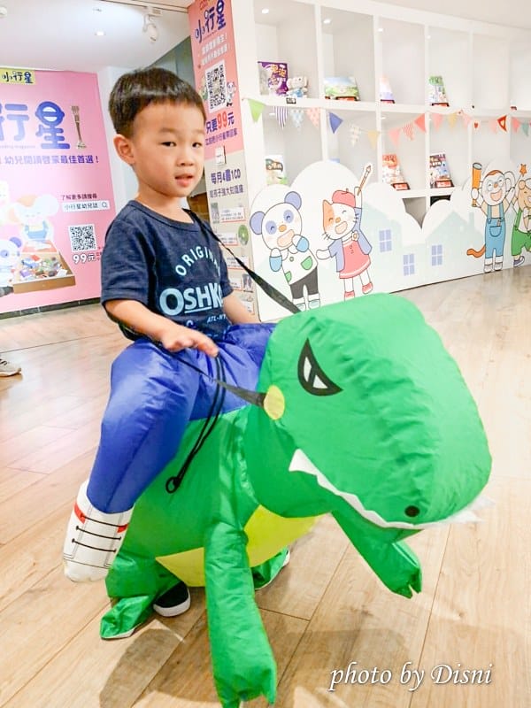 【台中親子景點】告白遊love園勤美草悟廣場白色遊樂園,動力育樂 闖關活動 小孩的最愛IG打卡 - 第6張圖 S__211976201