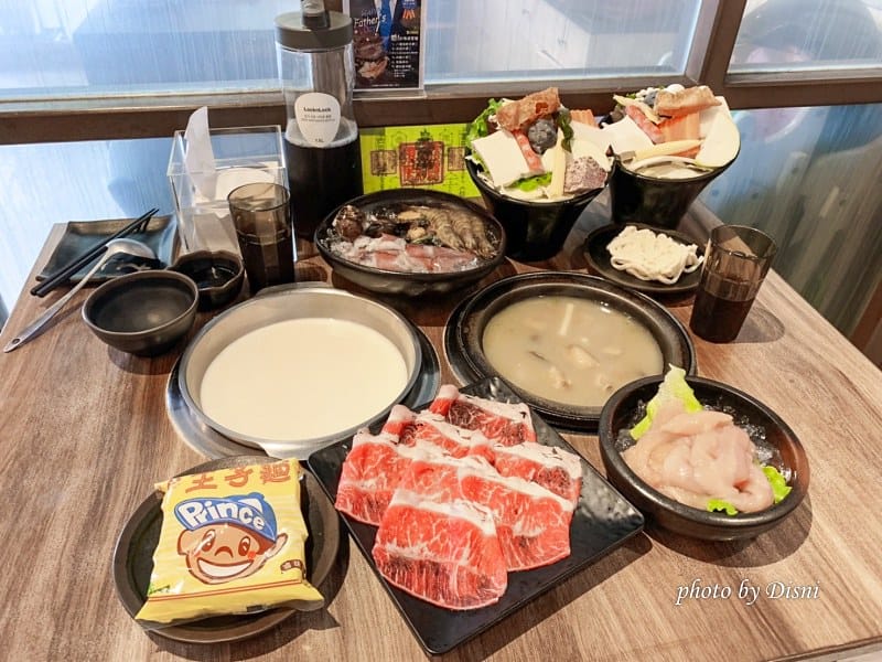 【台中大里美食】八吋鍋獨家藥膳豬腳鍋/香濃牛奶鍋,平價美味推薦 - 第16張圖 1-6
