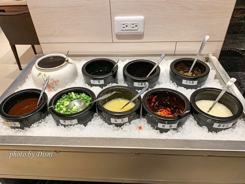 【台中大里美食】八吋鍋獨家藥膳豬腳鍋/香濃牛奶鍋,平價美味推薦 - 第8張圖 1-2 S__212516873
