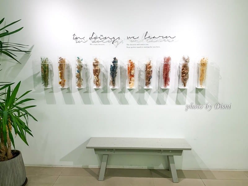【台中西區美食】蒔初甜點 Originl’a Tart & Dessert美術館下午茶店,純白平價好拍美店 - 第8張圖 1-7 S__215023626