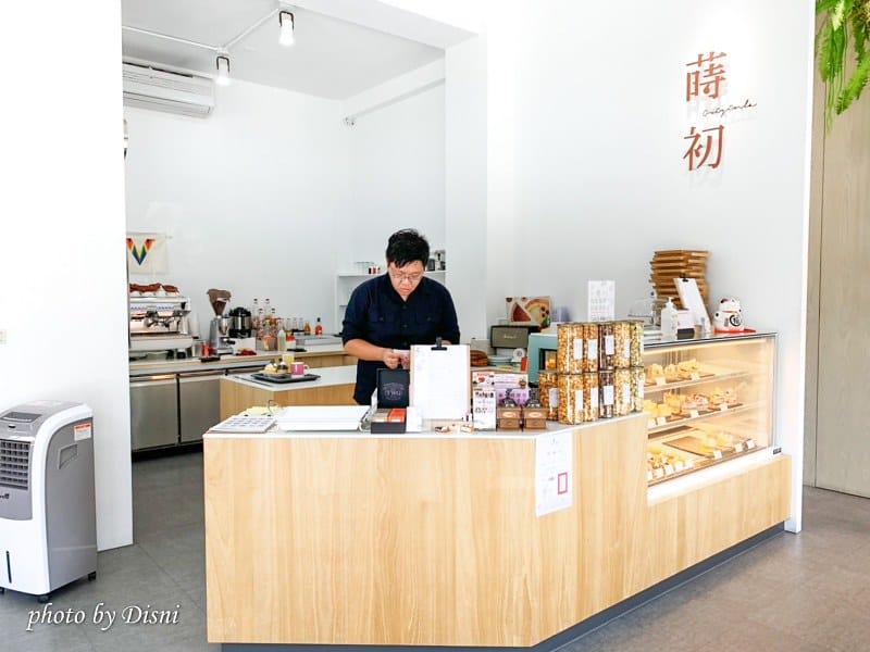 【台中西區美食】蒔初甜點 Originl’a Tart & Dessert美術館下午茶店,純白平價好拍美店 - 第3張圖 1-1-1