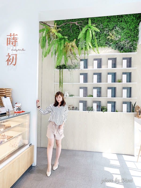 【台中西區美食】蒔初甜點 Originl’a Tart & Dessert美術館下午茶店,純白平價好拍美店 - 第4張圖 1-2