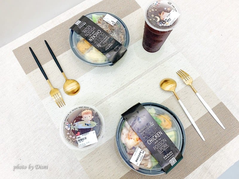 【台中西屯美食】首爾Nuna平價異國料理便當美味好吃的便當外送,在家也能輕鬆吃美食IG打卡/菜單 - 第3張圖 S__217292805