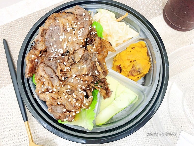 【台中西屯美食】首爾Nuna平價異國料理便當美味好吃的便當外送,在家也能輕鬆吃美食IG打卡/菜單 - 第6張圖 S__217292808