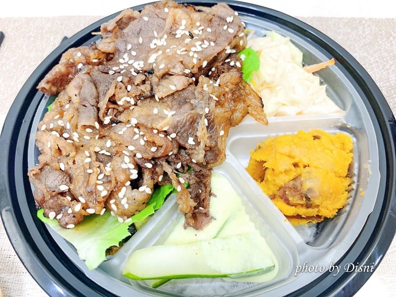 【台中西屯美食】首爾Nuna平價異國料理便當美味好吃的便當外送,在家也能輕鬆吃美食IG打卡/菜單 - 第7張圖 S__217292809