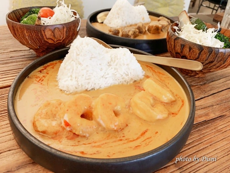 【台中南屯美食】山色 Shānsè黎明新村超夯排隊美食,台南山林香泰式咖哩IG打卡/菜單 - 第16張圖 1-3 S__218587160