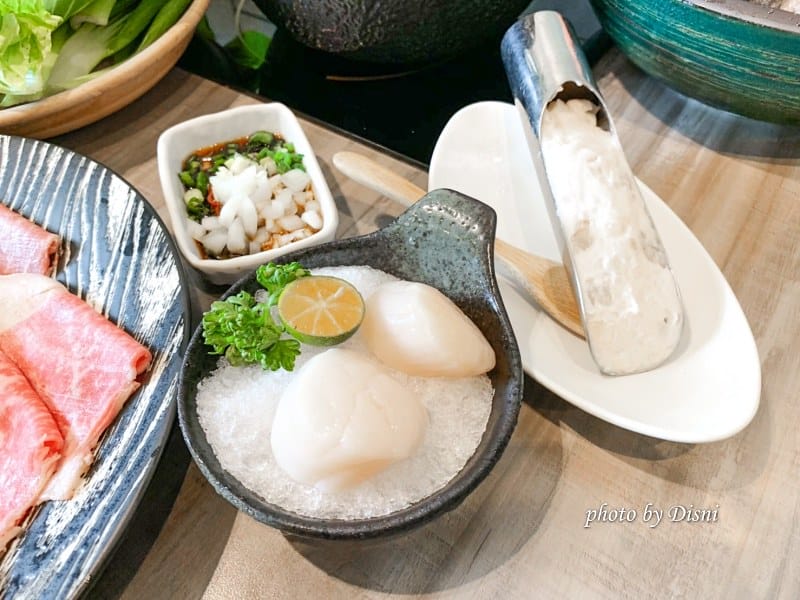 【台中西屯美食】論石間鍋物自助式菜盤自己選擇,各式湯頭平價豐富享受IG打卡/菜單 - 第18張圖 1-4 S__223010845