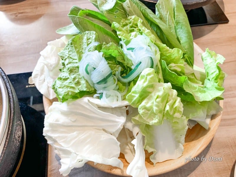 【台中西屯美食】論石間鍋物自助式菜盤自己選擇,各式湯頭平價豐富享受IG打卡/菜單 - 第8張圖 1-1 S__223010837