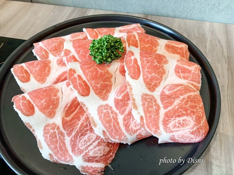 【台中西屯美食】論石間鍋物自助式菜盤自己選擇,各式湯頭平價豐富享受IG打卡/菜單 - 第19張圖 1-4 S__223010850