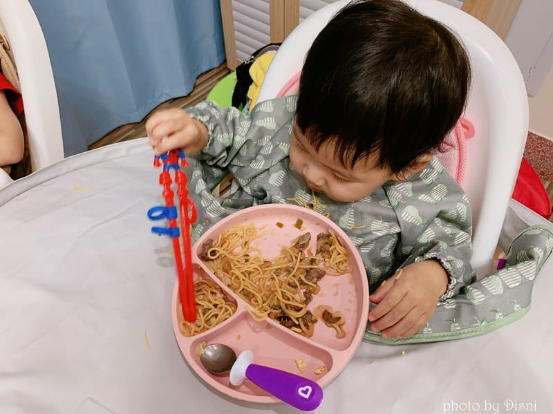 【寶寶用品】吃飯必備防髒神器英國Tidy TOT防髒圍兜托盤&土耳其Minikoioi嬰兒餐具 - 第20張圖 batch_2-2 S__224968988