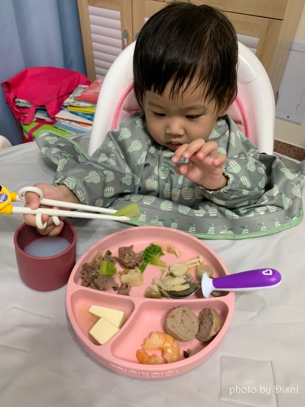 【寶寶用品】吃飯必備防髒神器英國Tidy TOT防髒圍兜托盤&土耳其Minikoioi嬰兒餐具 - 第22張圖 batch_2-4 S__223658029