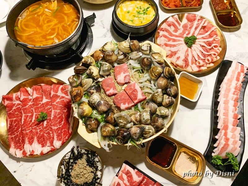 【台中西屯美食】銀鉤韓式鍋物銅盤烤肉台中逢甲銅盤烤肉、鍋物推薦,豐富好吃高cp值IG打卡/菜單 - 第24張圖 1-6 S__243146780_batch