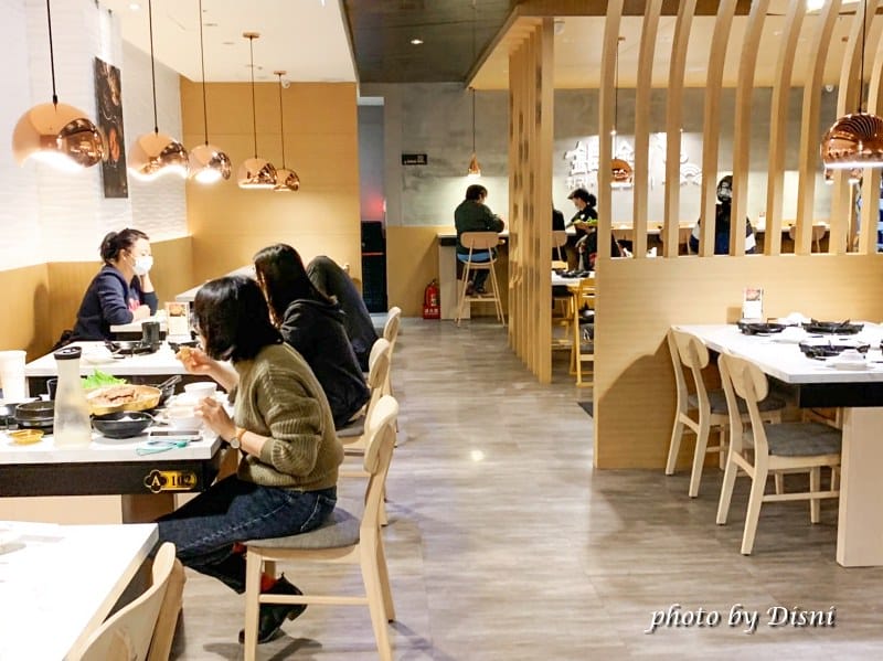 【台中西屯美食】銀鉤韓式鍋物銅盤烤肉台中逢甲銅盤烤肉、鍋物推薦,豐富好吃高cp值IG打卡/菜單 - 第4張圖 1-1 S__243146759_batch