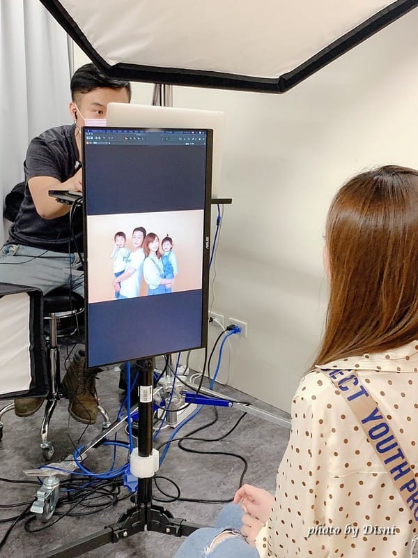 【台中/台北/新北 全家福證件照】HoloFACE超質感韓式照相館,提供妝髮服飾/線上快速討論定稿 - 第21張圖 1-3 S__249593879_batch1