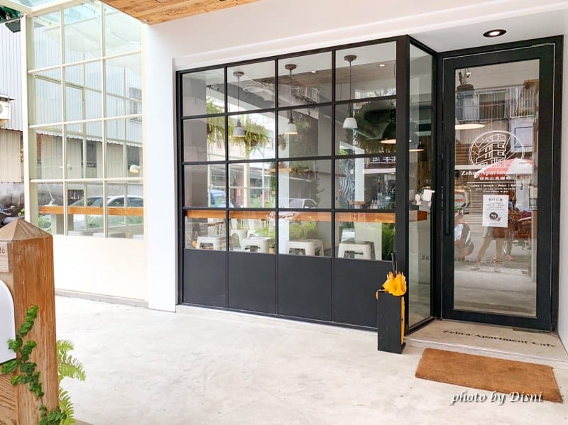 【台中西區美食】Zebra Apartment Cafe 斑馬公寓咖啡公益路商圈,超美早午餐玻璃屋IG打卡/菜單 - 第4張圖 1-1 S__4087815_batch1