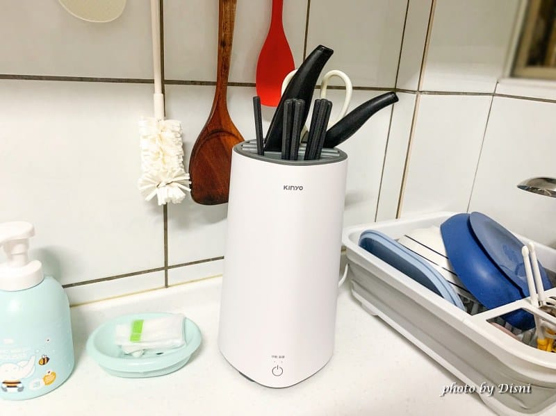 【生活用品】KINYO紫外線刀具機防疫消毒工具,讓廚房收納更輕鬆 - 第13張圖 1-4_batch1