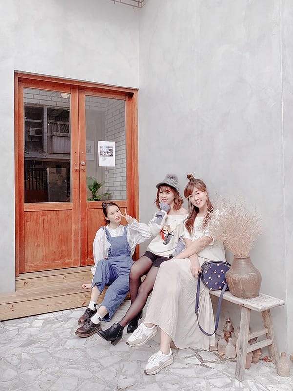 【台中北屯美食】昨日風景Brunch老屋改建文青溫馨網美早午餐,11樓之3甜點IG打卡/菜單 - 第2張圖 0 S__26271830