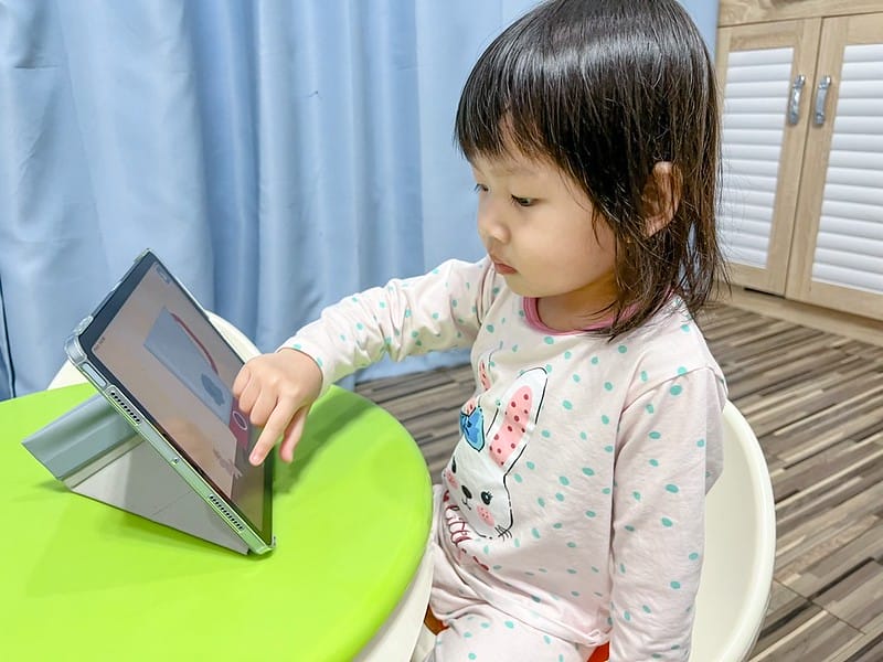 【幼兒英語app】Lingumi(折扣碼disni)讓寶貝們快樂學英語,2歲開始接觸 融入生活自然學習一天不到8元 - 第3張圖 1-2 S__30072865