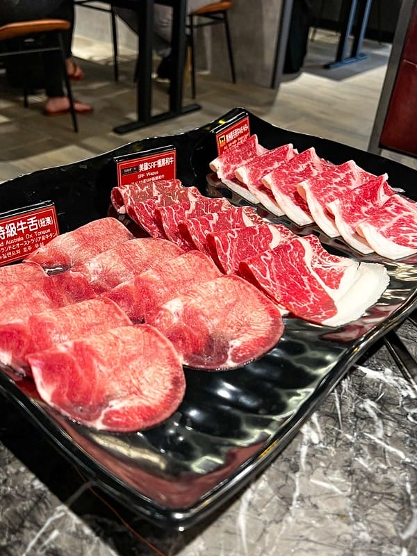 【台中西區美食】新馬辣經典麻辣鍋plus高cp值火鍋吃到飽,哈根達斯超多口味隨你挖,公益路美食一級戰場IG打卡/菜單 - 第26張圖 S__40706395