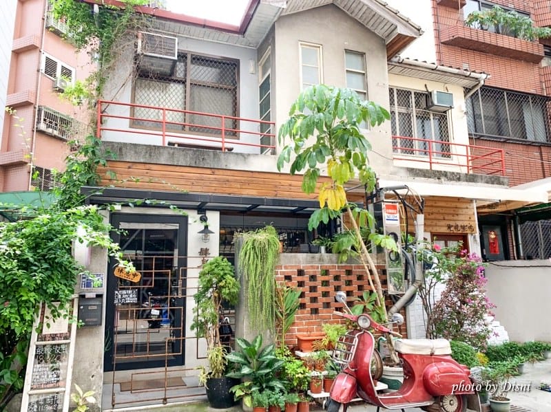 【台中西區美食】肆月捌xDaKuaiDai甜室老宅文青風,早午餐下午茶甜點IG打卡/菜單 - 第2張圖 1-1_batch