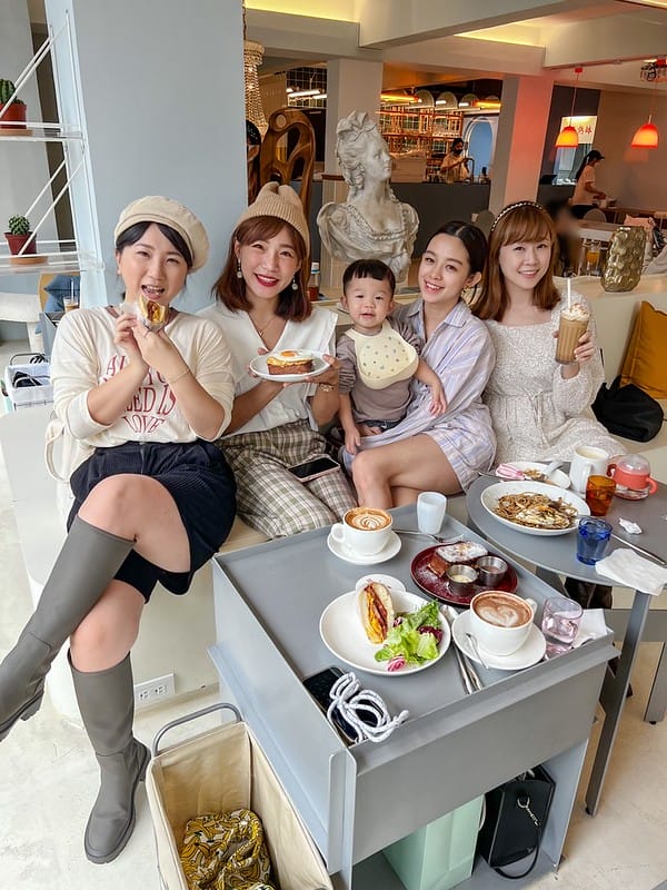 【台北美食】Cafejiasong咖央隱藏東區二樓的韓系咖啡廳,輕食早午餐也好吃IG打卡/菜單 - 第15張圖 S__45408383