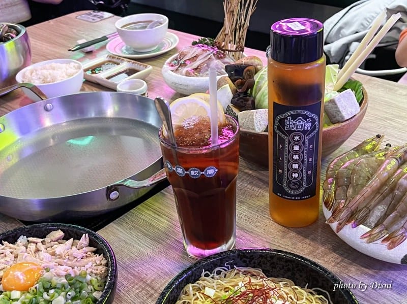 【台中公益路美食】蛤?! Huh Pot 台中公益店爆滿蛤蜊火鍋老火湯頭,復古香港風格人氣餐廳IG打卡/菜單 - 第29張圖 1-3 S__45916192_batch