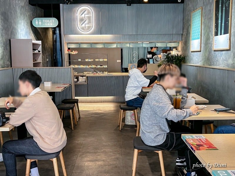 【台中南屯美食】墨竹亭 燃麵本家超熱門人氣麵店,文青質感路線平價排隊美食IG打卡/菜單 - 第3張圖 S__48808075_batch