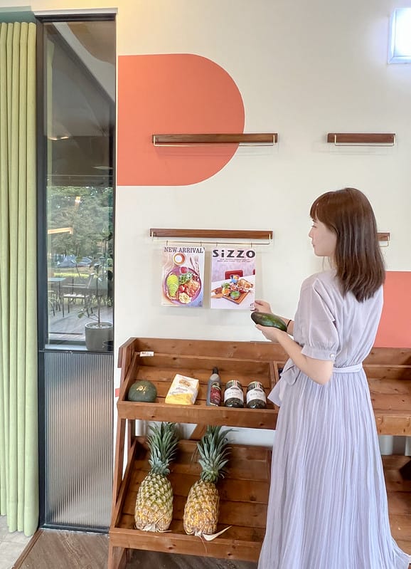 【台中西屯美食】SiZZO 款款好食中科超質感落地窗景早午餐,潛立方旁 可以看到潛水 - 第7張圖 1-3 IMG_1608