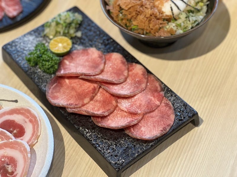 【台中大里美食】肉肉炭爐燒肉真的使用碳烤的燒肉在這超豐盛燒肉套餐 單點 - 第12張圖 5-3 IMG_2981
