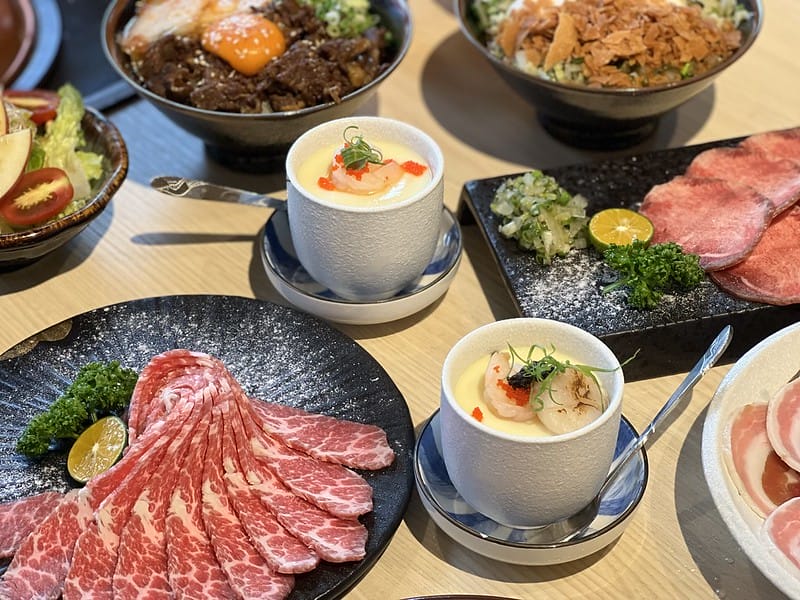 【台中大里美食】肉肉炭爐燒肉真的使用碳烤的燒肉在這超豐盛燒肉套餐 單點 - 第17張圖 5-4 IMG_2989