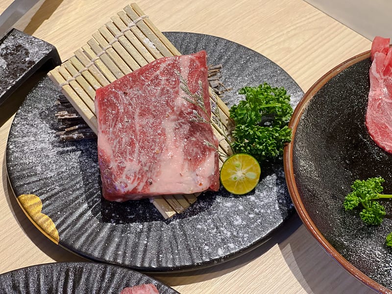 【台中大里美食】肉肉炭爐燒肉真的使用碳烤的燒肉在這超豐盛燒肉套餐 單點 - 第24張圖 5-5 IMG_3044