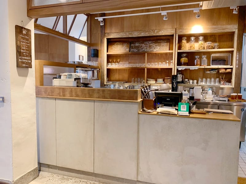 【台中南屯美食】青春漢堡 · Aoharu Burger日式洋食質感漢堡店 咖哩飯,老宅文青風早午餐IG打卡/菜單 - 第2張圖 1-1 F_IMG_4521