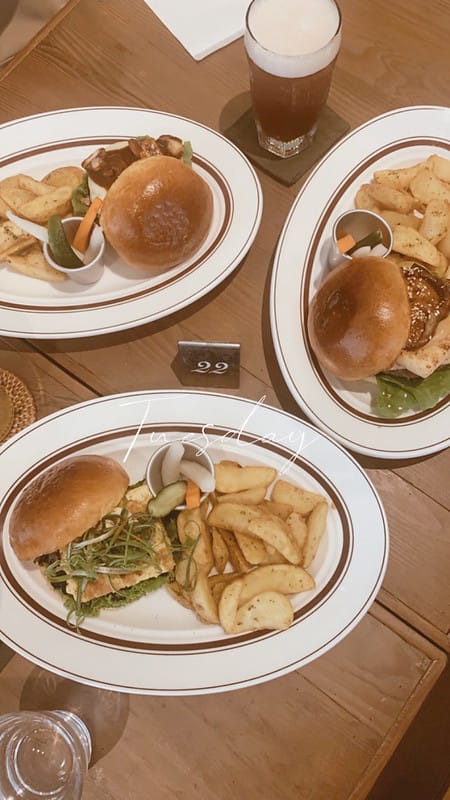【台中南屯美食】青春漢堡 · Aoharu Burger日式洋食質感漢堡店 咖哩飯,老宅文青風早午餐IG打卡/菜單 - 第8張圖 1-4 F_IMG_4515