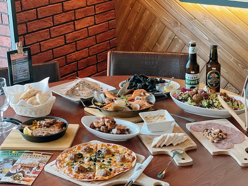 【台中西區美食】 ABV Bar & Kitchen 地中海餐酒館超棒氣氛運動餐廳,整櫃各國風味啤酒IG打卡/菜單 - 第18張圖 1-5 F_IMG_6765