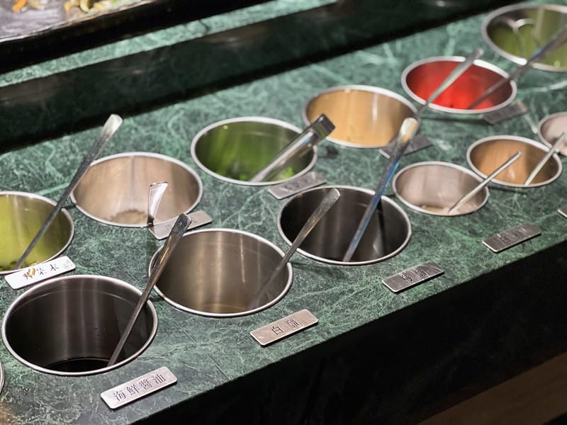 【台中西屯美食】重慶火鍋 緋花 風間集團全新品牌,四宮格麻辣火鍋 道地口味IG打卡/菜單 - 第4張圖 1-2 F_IMG_0748
