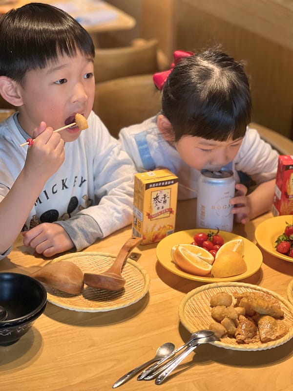 【台中大里美食】山禾堂拉麵 草莓富翁在這裏,40種食材吃到飽 拉麵、草莓、炸物、叉燒飯……IG打卡/菜單 - 第17張圖 1-6 F_IMG_2473