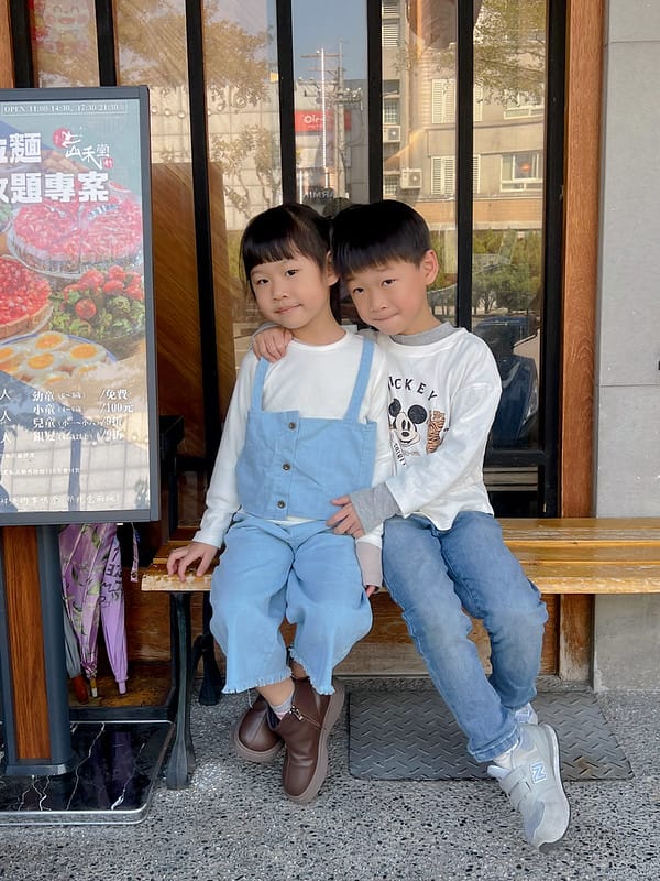 【台中大里美食】山禾堂拉麵 草莓富翁在這裏,40種食材吃到飽 拉麵、草莓、炸物、叉燒飯……IG打卡/菜單 - 第3張圖 1-1 F_IMG_2494