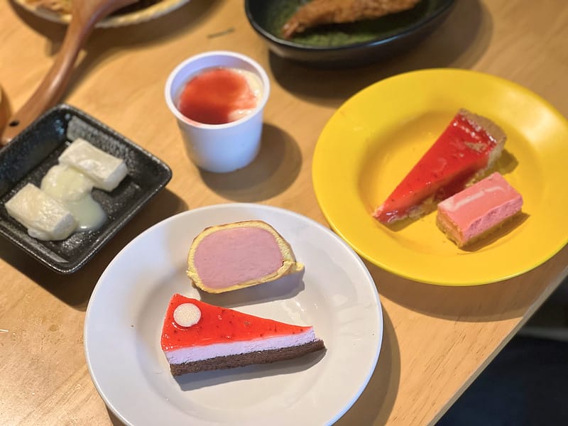 【台中大里美食】山禾堂拉麵 草莓富翁在這裏,40種食材吃到飽 拉麵、草莓、炸物、叉燒飯……IG打卡/菜單 - 第24張圖 1-8 F_IMG_2484