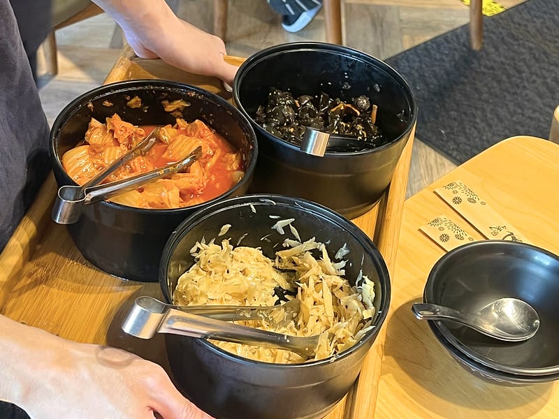 【台中大里美食】山禾堂拉麵 草莓富翁在這裏,40種食材吃到飽 拉麵、草莓、炸物、叉燒飯……IG打卡/菜單 - 第15張圖 1-5 F_IMG_2474