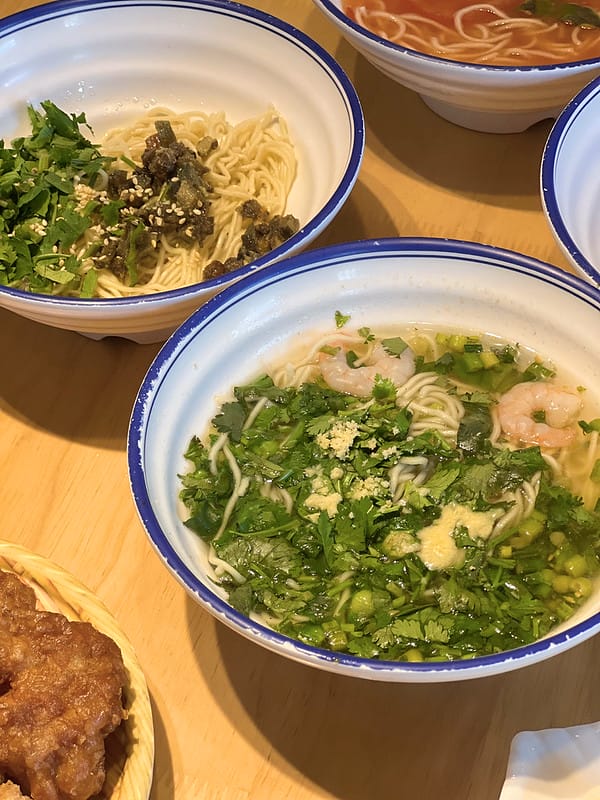 【台中大里美食】山禾堂拉麵 草莓富翁在這裏,40種食材吃到飽 拉麵、草莓、炸物、叉燒飯……IG打卡/菜單 - 第21張圖 1-7 F_IMG_2479