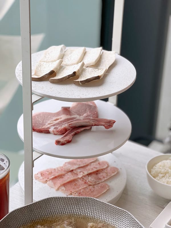 【台中南屯美食】三山燒肉輕井澤集團燒肉品牌,純白建築採光多人套餐超豐富IG打卡/菜單 - 第14張圖 1-8 F_IMG_4093