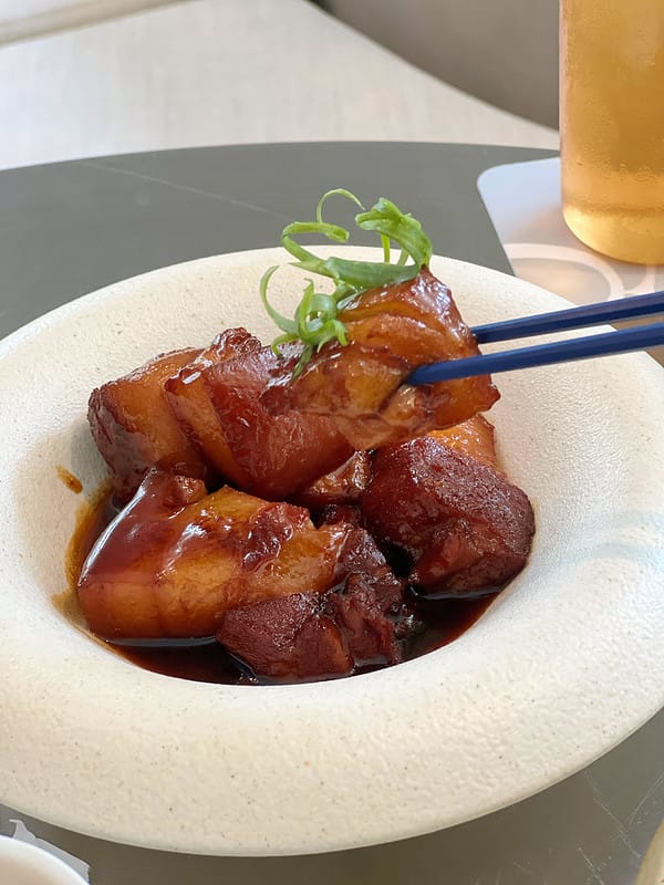 【台中西屯美食】CHER AQUA蒔.瀞臺中國家歌劇院 挑高採光茶食空間,人氣純白餐廳IG打卡/菜單 - 第8張圖 1-3 F_IMG_5773