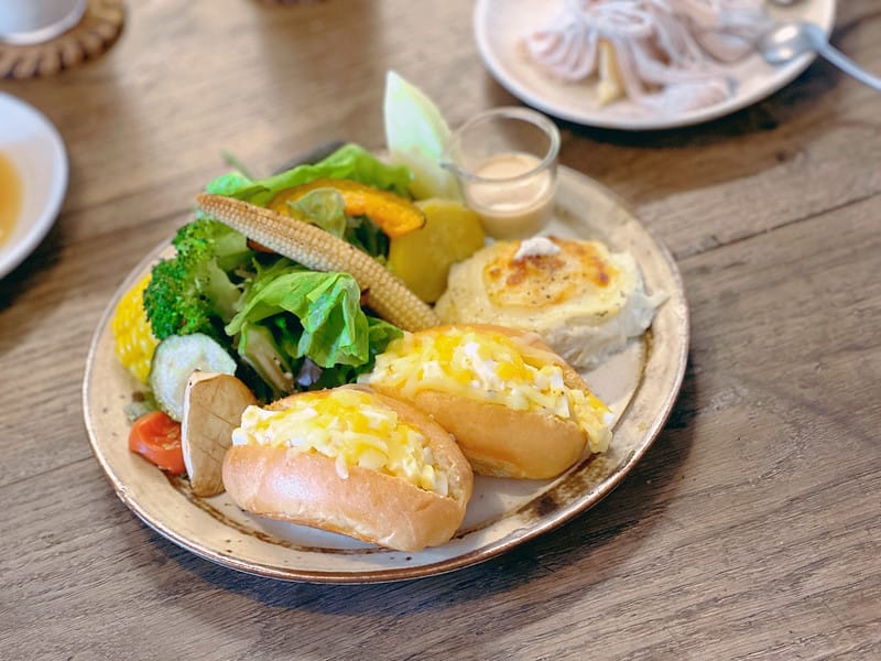【台中大里美食】餐桌上的時光純白色系老宅早午餐,人氣質感咖啡廳 下午茶IG打卡/菜單 - 第14張圖 1-5 F_IMG_5431