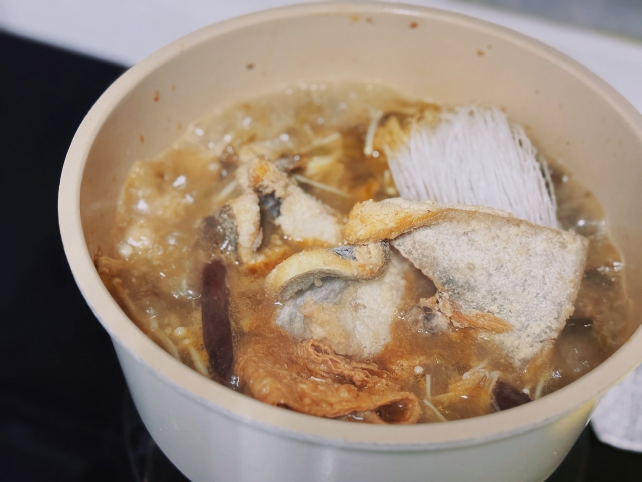 【宅配/團購美食】海揚鮮物║酸菜魚、蒜蓉小龍蝦、月亮蝦餅❤